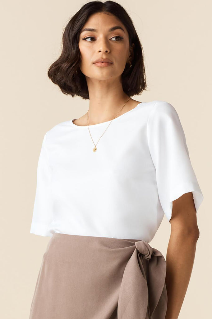 The Cropped Blouse – VETTA